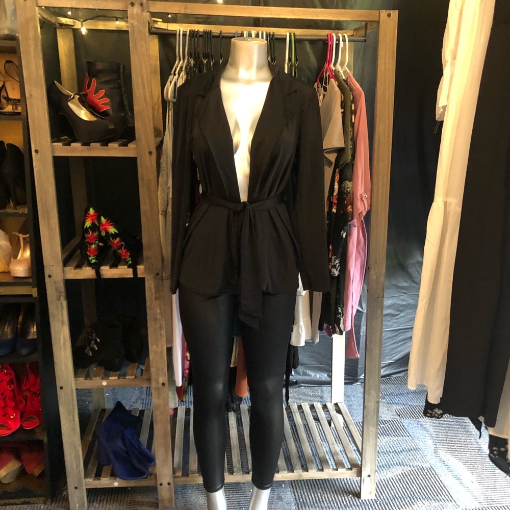 Slinky tie waist blazer & black liquid tights